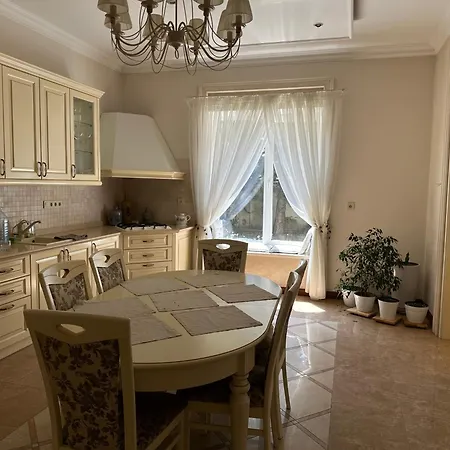 Cozy Family Villa